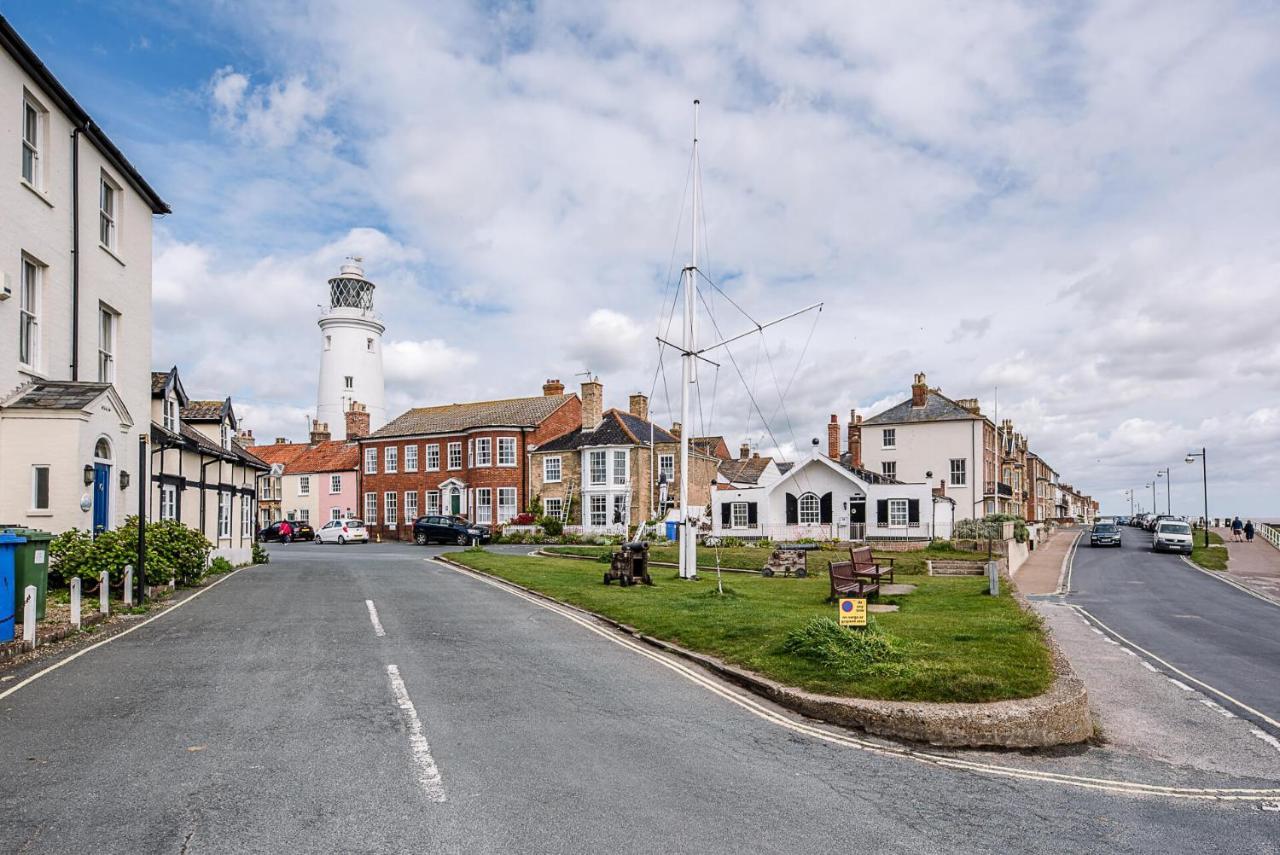 The Pink House In Southwold Villa Exterior photo